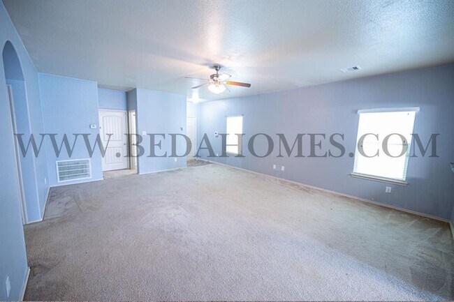 Foto del edificio - 7880 Galleon Field Ln