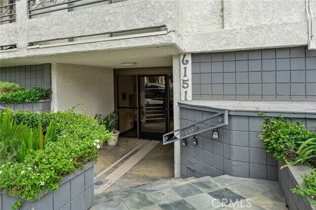 Building Photo - 6151 Orange St