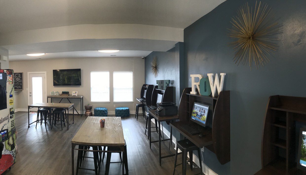 The Row Missouri Apartments Columbia, MO