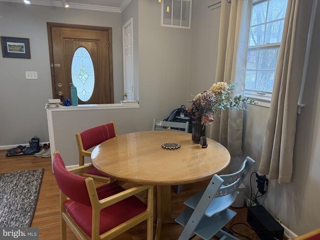 Building Photo - 308 Clagett Dr