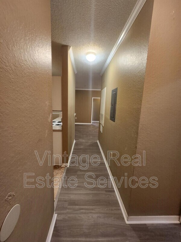 Foto del edificio - 18001 Richmond Place Dr