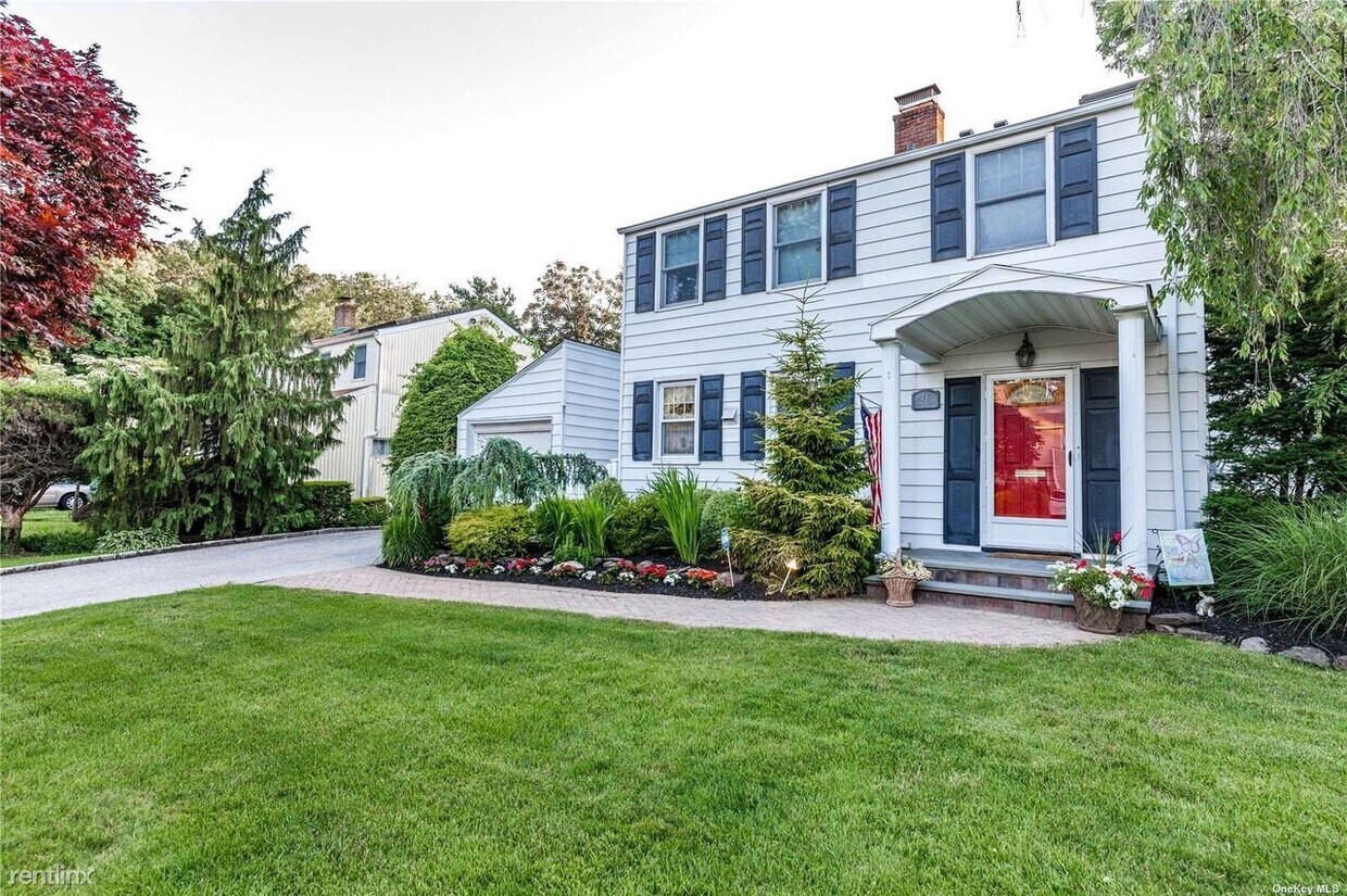 Building Photo - 3 br, 2 bath House - 23 Flower Ln
