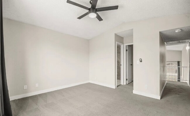 Foto del edificio - 2793 Sandy Fls Wy