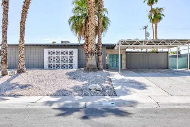 Building Photo - 1443 Aztec Way