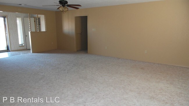 Foto del edificio - 1313 NW 75th St