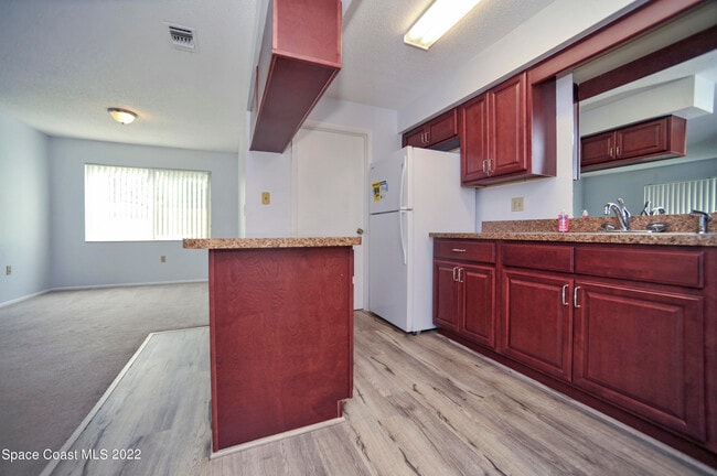 Building Photo - 1357 Westover St