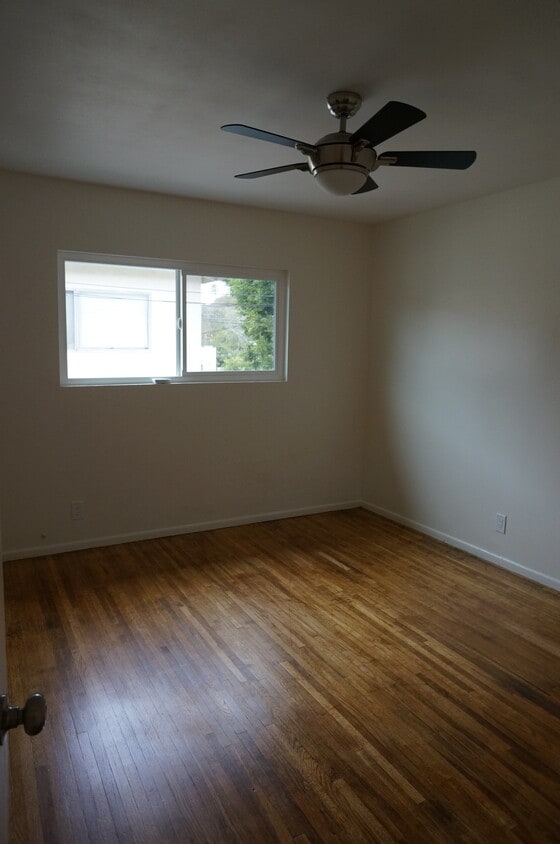 Bedroom - 3620 Beethoven St