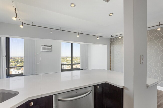 Foto del edificio - 6166 N Sheridan Rd