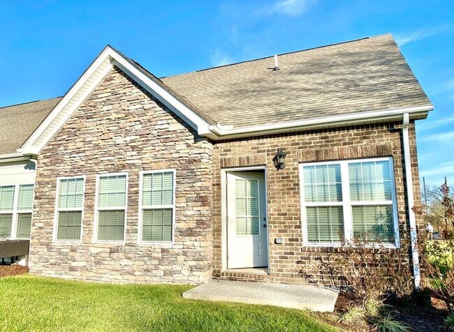 Building Photo - 2048 Westburn Ln