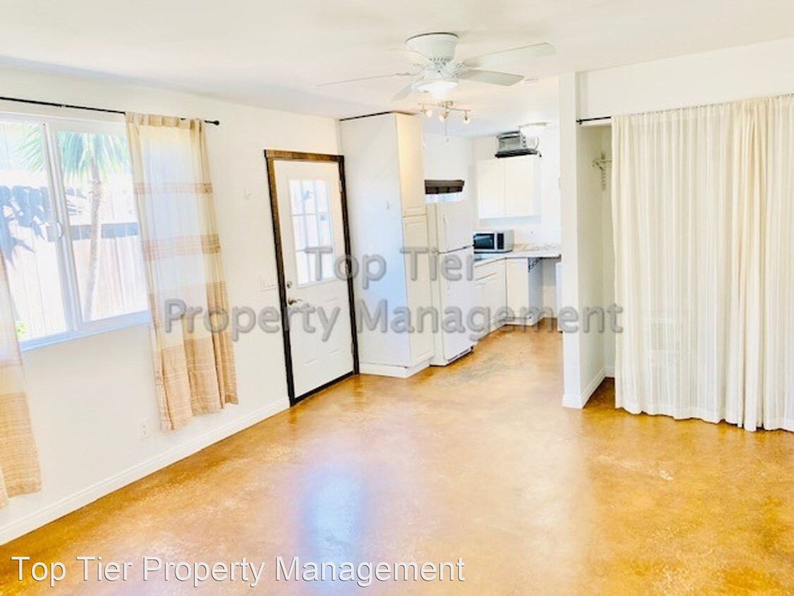 Foto principal - Studio, 1 bath House - 1648 1/2 Knob Hill ...