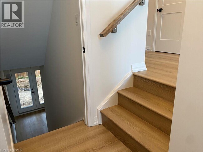 Photo du bâtiment - 55 Tom Brown Dr