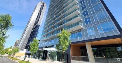 Building Photo - 3010-13745 GEORGE Sta
