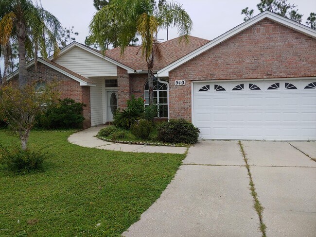 Building Photo - 510 Floridian Pl