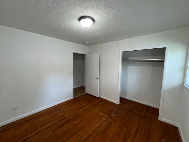 Building Photo - 403 Madison Ave NW