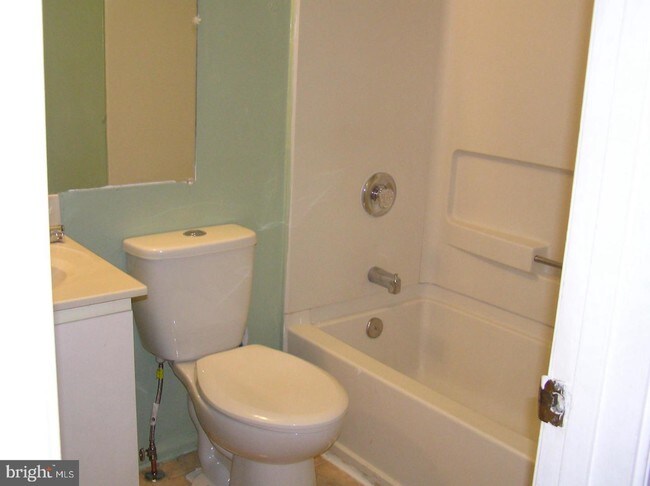 Building Photo - 8543 Braxted Ln