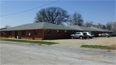 Building Photo - 17 2nd Ave