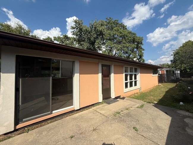Building Photo - 8114 Archer Ave