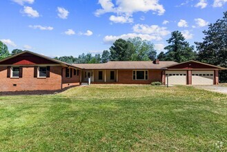 Building Photo - 2395 Tuggle Rd