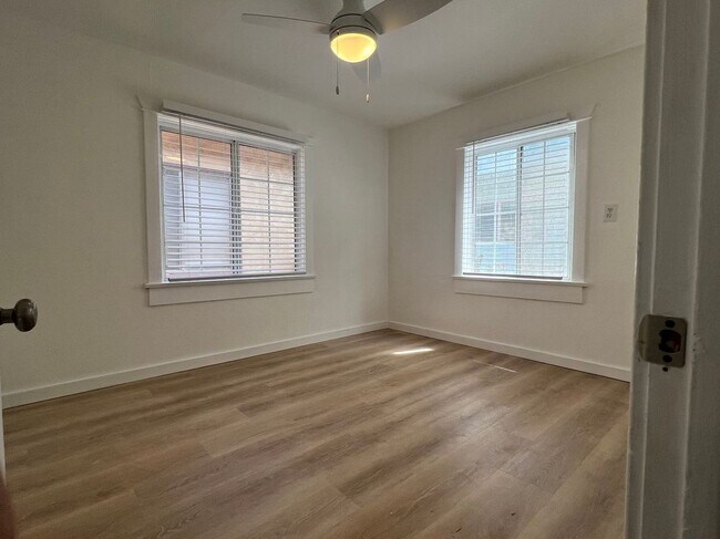 Foto del edificio - 720 N Guadalupe Ave