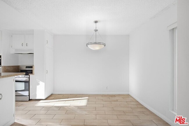 Foto del edificio - 739 Croft Ave