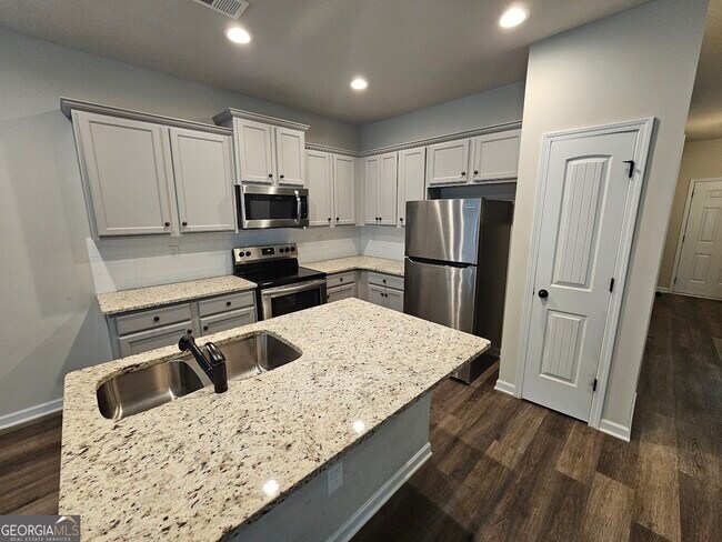 Foto del edificio - 6058 Oak Bend Ct