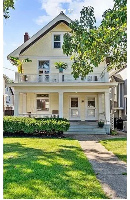 Front porch - 2885 Erie Ave (Cincinnati, OH)