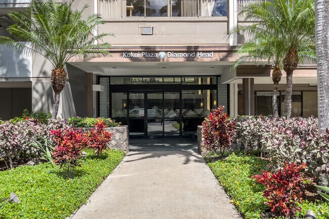 Foto del edificio - Kukui Plaza