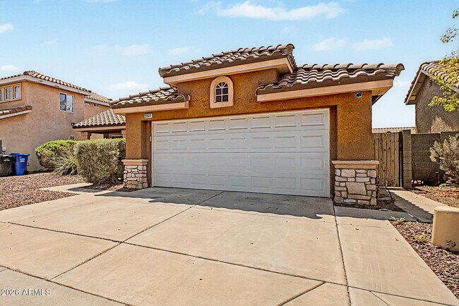 Building Photo - 9969 W MacKenzie Dr