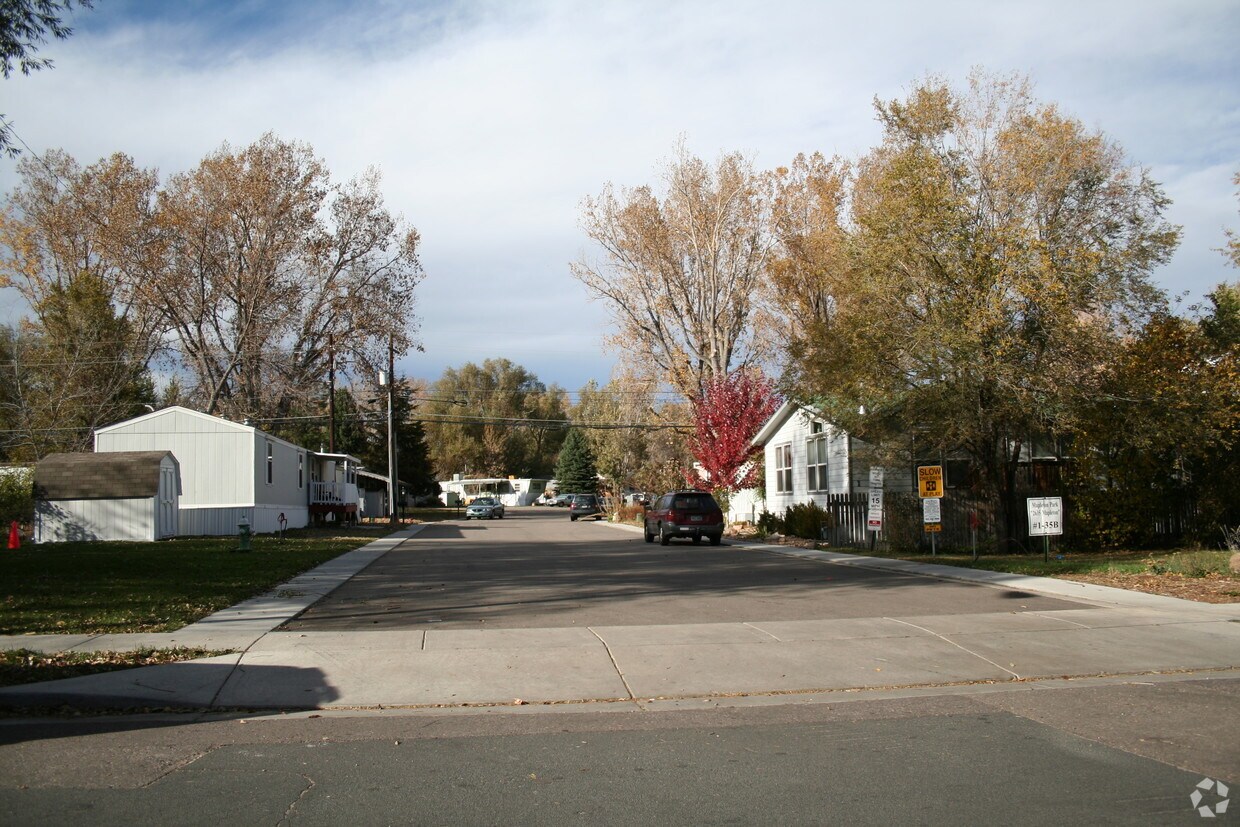 Mapleton Park Apartments in Boulder, CO