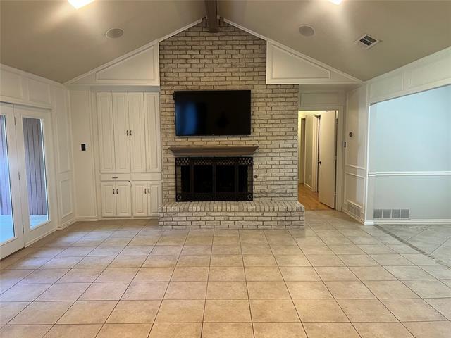 Building Photo - 3 Whispering Vine Ct