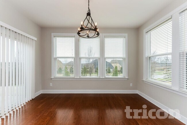 Building Photo - 4808 Genoa Dr