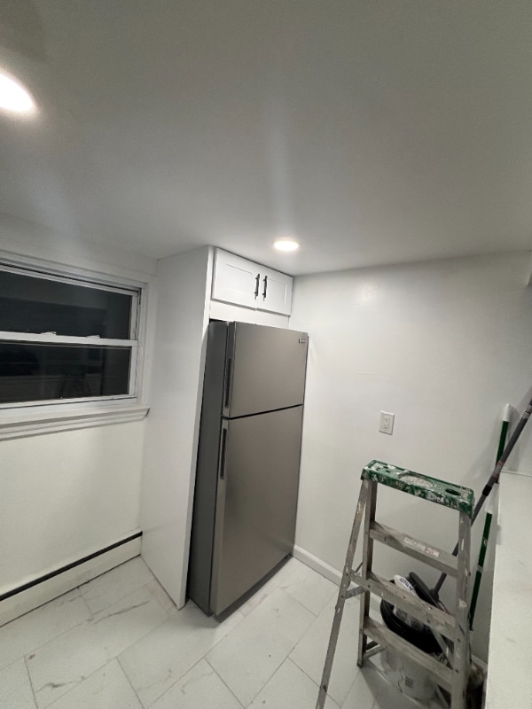 Building Photo - 271 Louis Ave