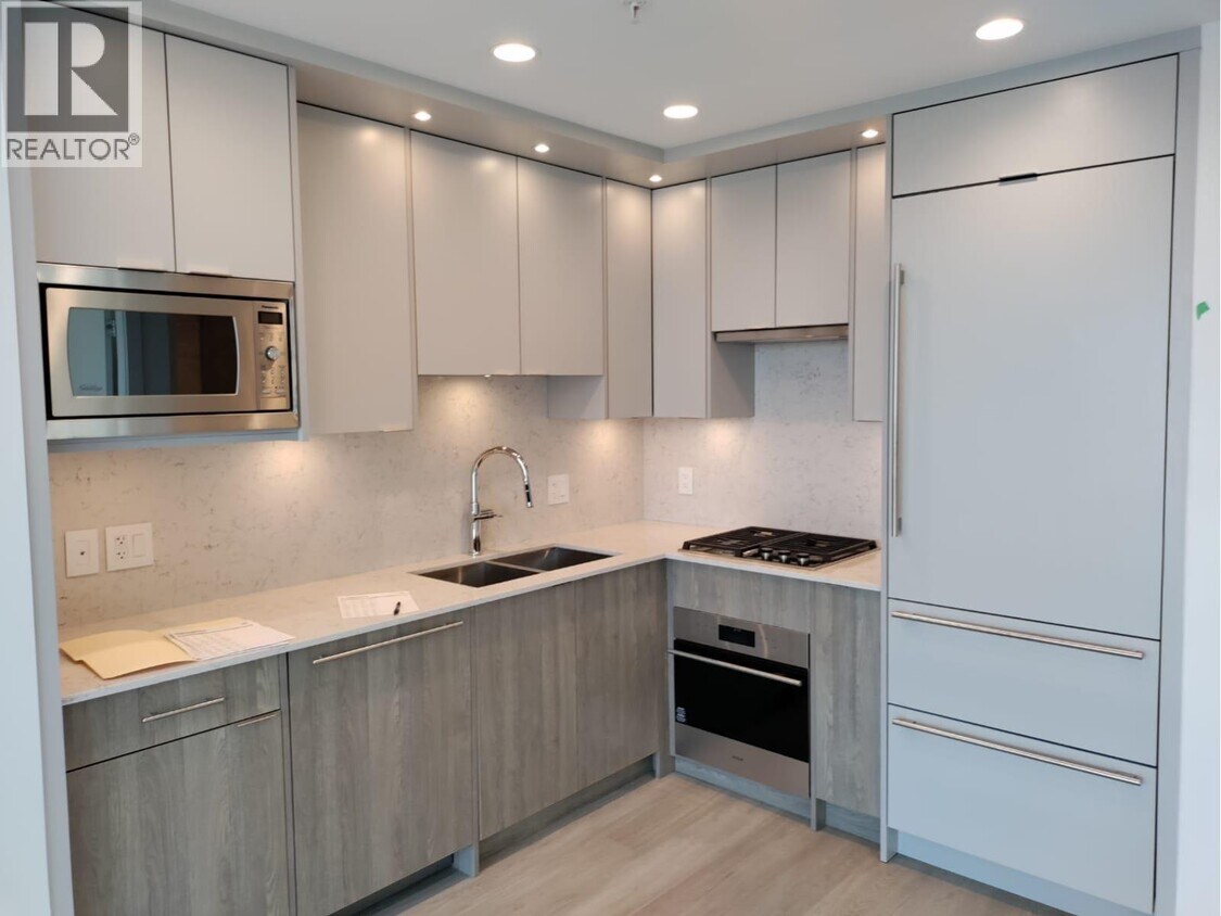 Photo principale - 7638-7638 Cambie St.