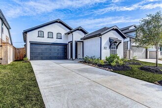 Building Photo - 1216 Timber Brk Dr