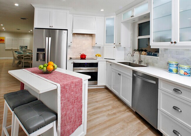 Foto del edificio - 5501 N Ocean Blvd