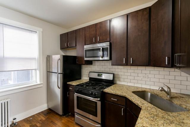 Building Photo - 2 bedroom in Chicago IL 60626