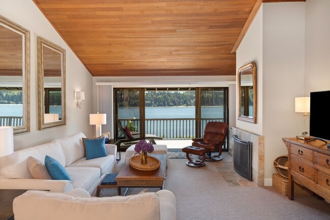 Building Photo - Short-Term Waterfront Retreat | Fully Furnished Option Available