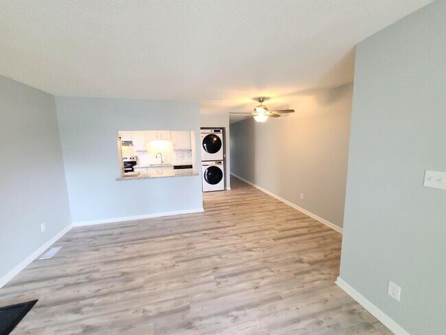 Foto del edificio - 737 W Ocean View Ave