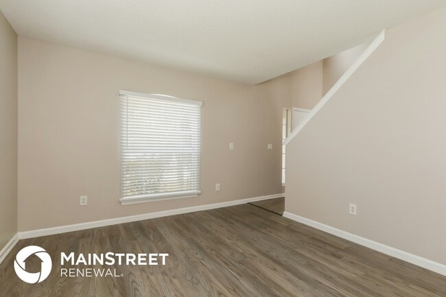 Foto del edificio - 683 Southland Ln