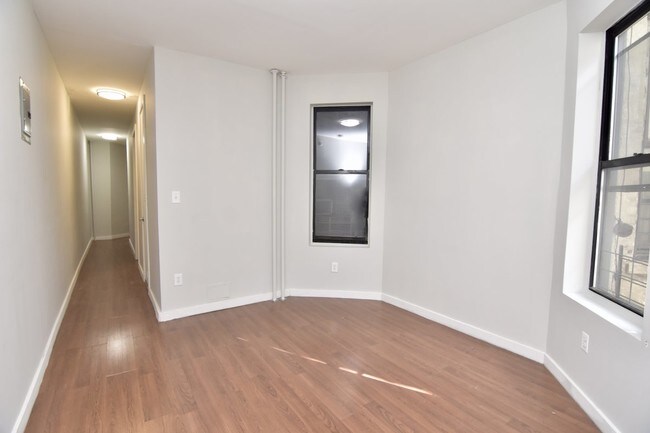 Building Photo - 530 West 159th Street