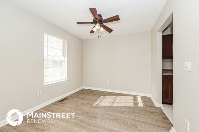 Foto del edificio - 620 Cedar Bend Ln