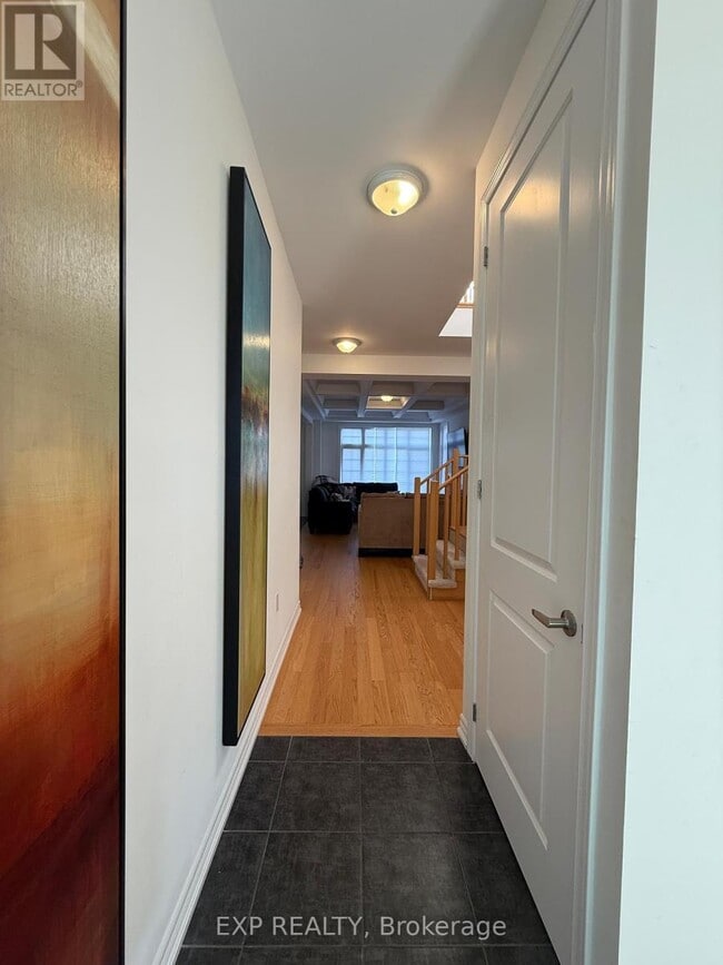 Building Photo - 23 Summer Breeze Dr