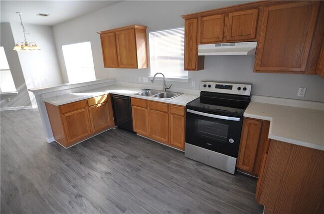 Building Photo - 134 Marvin Cove