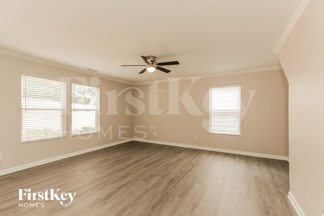 Foto del edificio - 2013 Dunsmore Ln