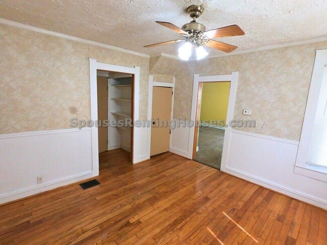 Foto del edificio - 212 S Emerson Ave