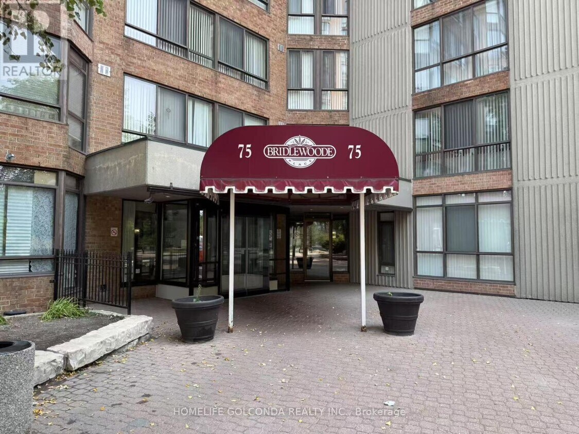 Photo principale - 75-675 Bamburgh Cir