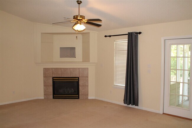Building Photo - 1318 Hidden Timbers Pl