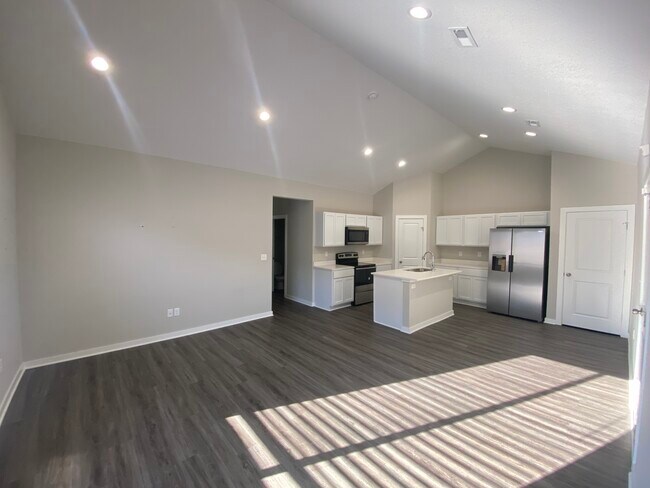 Building Photo - 3239 N Cedar Downs Ln