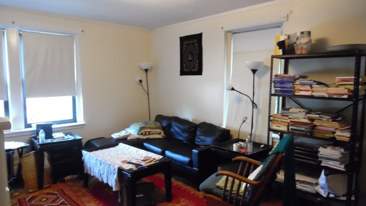 Foto principal - 347 Pleasant St