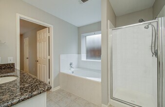 Building Photo - 14003 Cypress Falls Dr